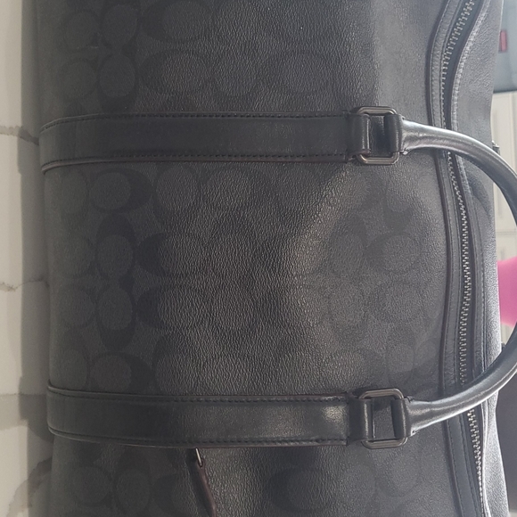 Coach Duffle Bag - Picture 4 of 10